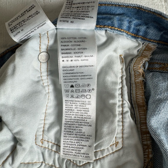 Levi’s 501 High Rise Denim Shorts - Picture 7 of 10